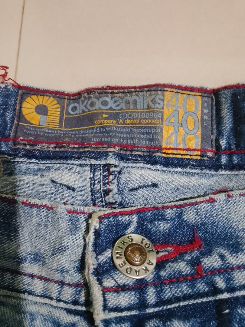 AKADEMIKS BIG SIZE LONG JORTS (Category: Jeans) located in Cavite. Submitted by jftxthrift (Listing ID 1469803170, Image 3). Description: sz 41 ‎length 29.5 ‎thigh 16.5 ‎l.o 15.