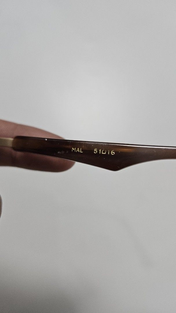 AKITTO Eyeglass Frames Made in Japan Brown (Category: Sunglasses & Eyewear) located in Alfonso. Submitted by jbcamet (Listing ID 1469861325, Image 3). Description: - Brand: AKITTO (Made in Japan) - Model: MAL - Size: 51[]16 - Color: Deep brown with gold tone text details on inner temple arm - Style: Sleek everyday optical frames - Condition: Clean, ready for prescription lenses.