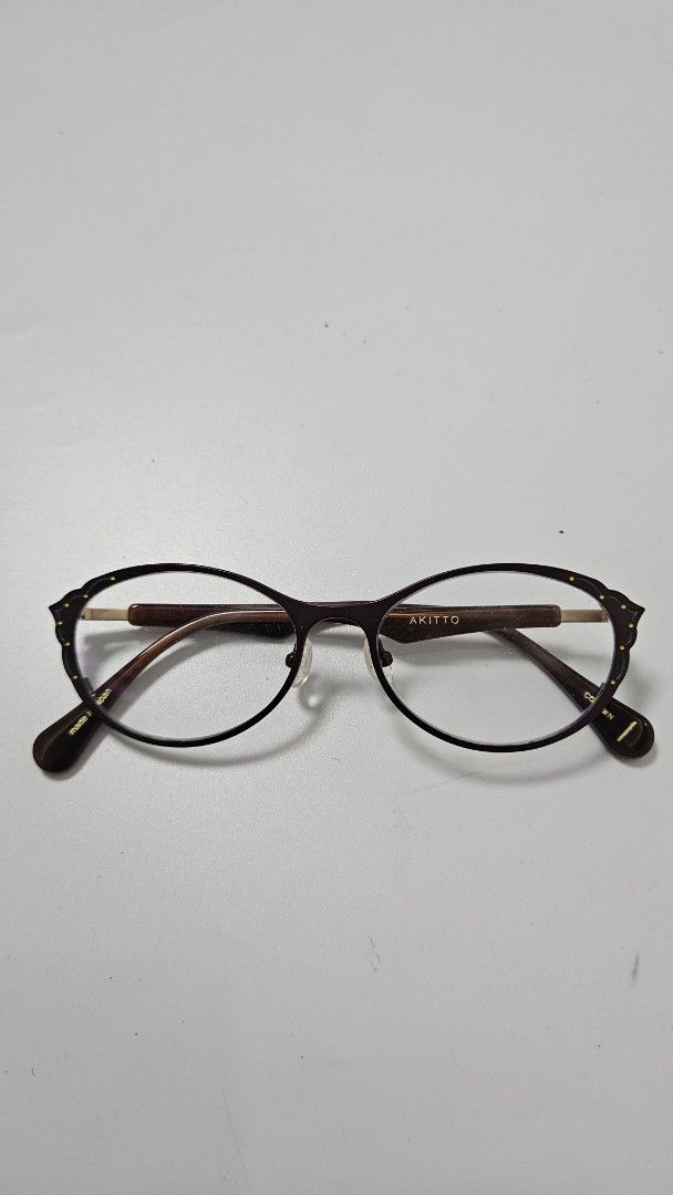 AKITTO Eyeglass Frames Made in Japan Brown (Category: Sunglasses & Eyewear) located in Alfonso. Submitted by jbcamet (Listing ID 1469861325, Image 1). Description: - Brand: AKITTO (Made in Japan) - Model: MAL - Size: 51[]16 - Color: Deep brown with gold tone text details on inner temple arm - Style: Sleek everyday optical frames - Condition: Clean, ready for prescription lenses.