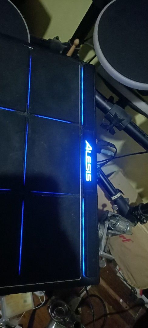 Alesis SamplePad Pro Electronic Percussion Instrument (Category: Musical Instruments) located in Taguig. Submitted by grandfish_55ab5c (Listing ID 1469911809, Image 3). Description: - Alesis SamplePad Pro electronic percussion pad in excellent working condition - 6 responsive black pads featuring bright blue LED lighting for easy visibility on stage - Active LCD screen displaying acoustic kit settings with fully operational navigation controls - 