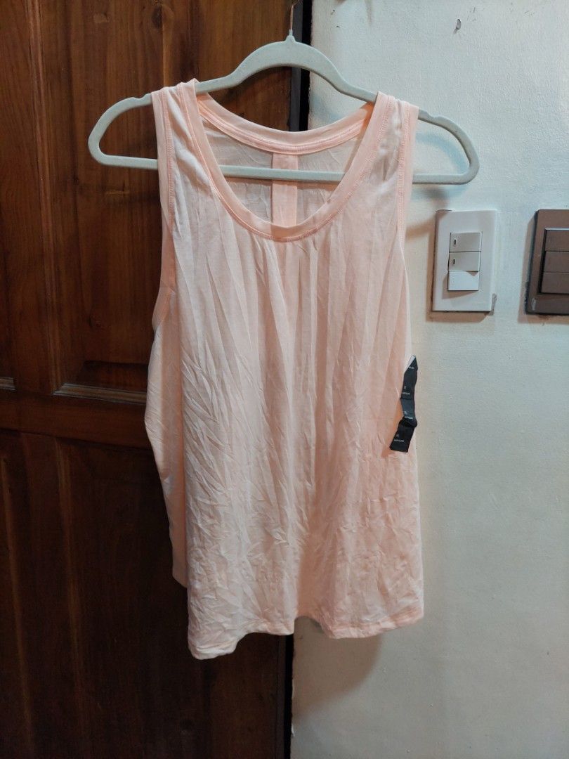 ALL IN MOTION ACTIVE TANK TOP (Category: Activewear) located in San Pedro. Submitted by cyanide.slug.cat (Listing ID 1469866531, Image 1). Description: bnwt xl 42-48" bust 27" length.