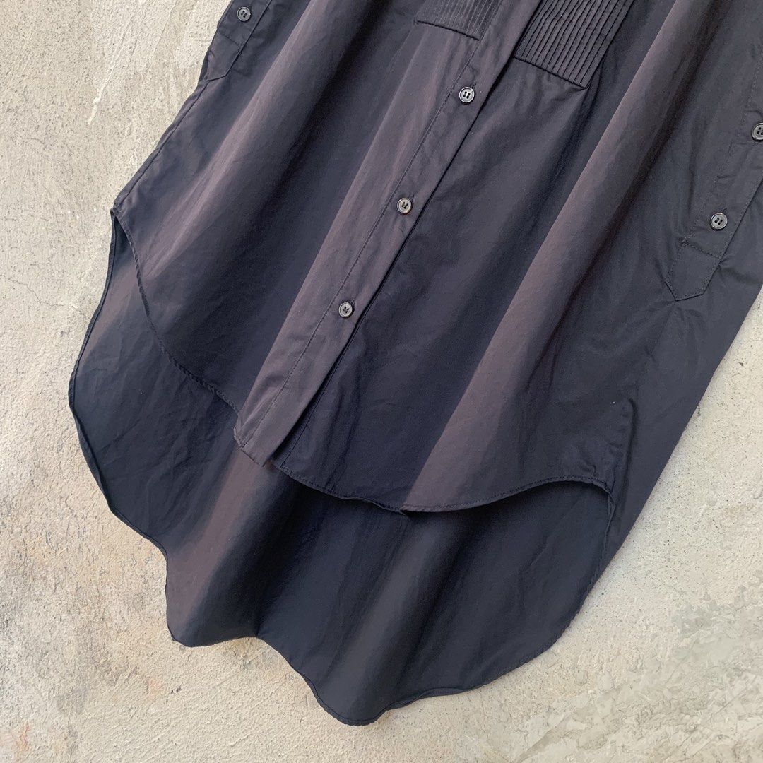 AllSaints Spitalfields Button Down Sleeveless Tunic Shirt (Category: Sleeveless) located in Sindangan. Submitted by holy_thrift (Listing ID 1469812419, Image 3). Description: - AllSaints Spitalfields Button Down Sleeveless Tunic Shirt - width / 19.5 - length / 25 / 31 - no issue - free shipping.