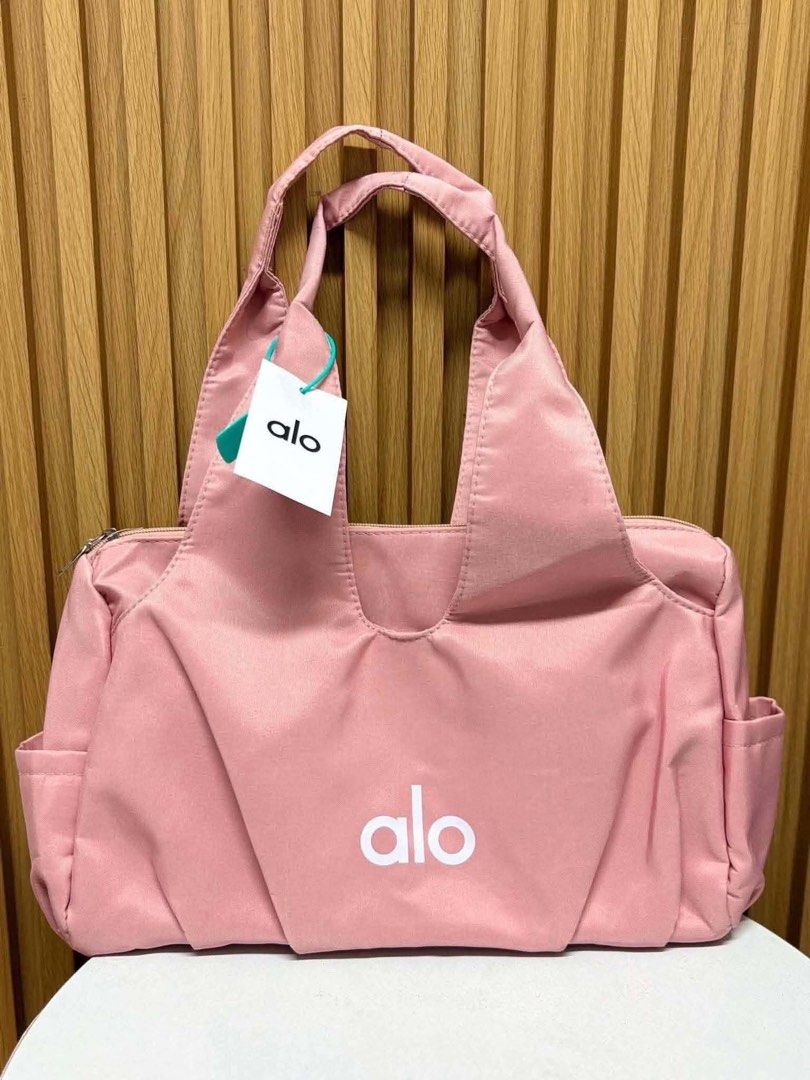Alo Shoulder Bag (Category: Shoulder Bags) located in Quezon City. Submitted by stuffs.hellyy (Listing ID 1469931088, Image 2). Description: actual photo posted.