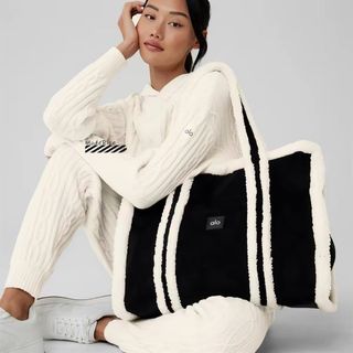 （分類：）位於 。 由 setyoufree 提交（商品編號 1469765271，圖片 1）。簡介： 。