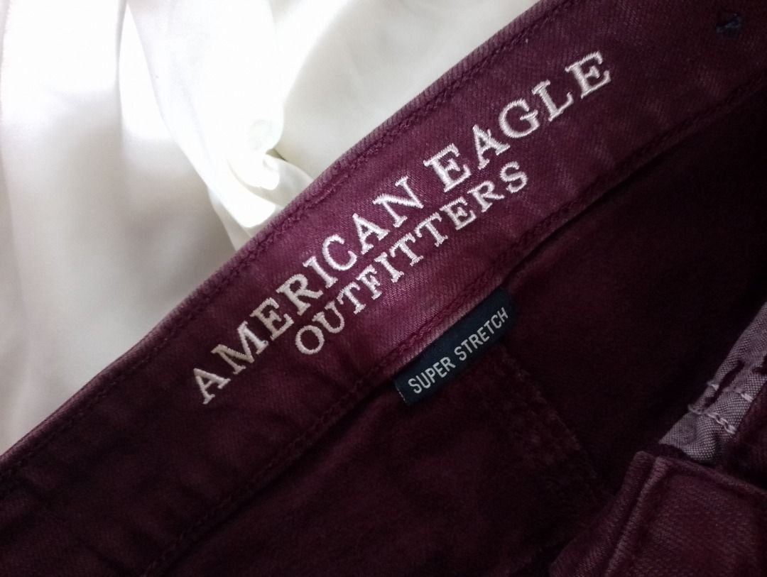 American Eagle Hi-Rise Short (Category: Shorts) located in Quezon City. Submitted by vanilyuh916 (Listing ID 1469831646, Image 3). Description: Size 25-26.