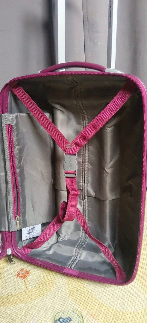 American Tourister by Samsonite Luggage Bundle Set (Category: Luggage) located in Valenzuela. Submitted by gracebacot17959 (Listing ID 1469782366, Image 3). Description: - Authentic Japanese import American Tourister by Samsonite luggage bundle - Eye-catching purple color with stylish landmark graphics - Large Checked Luggage: 27 x 17 x 11 inches, expandable zipper, 3.9 kg - Cabin Handcarry Luggage: 20 x 12 x 9 inches, 2 kg - Durable telescoping 