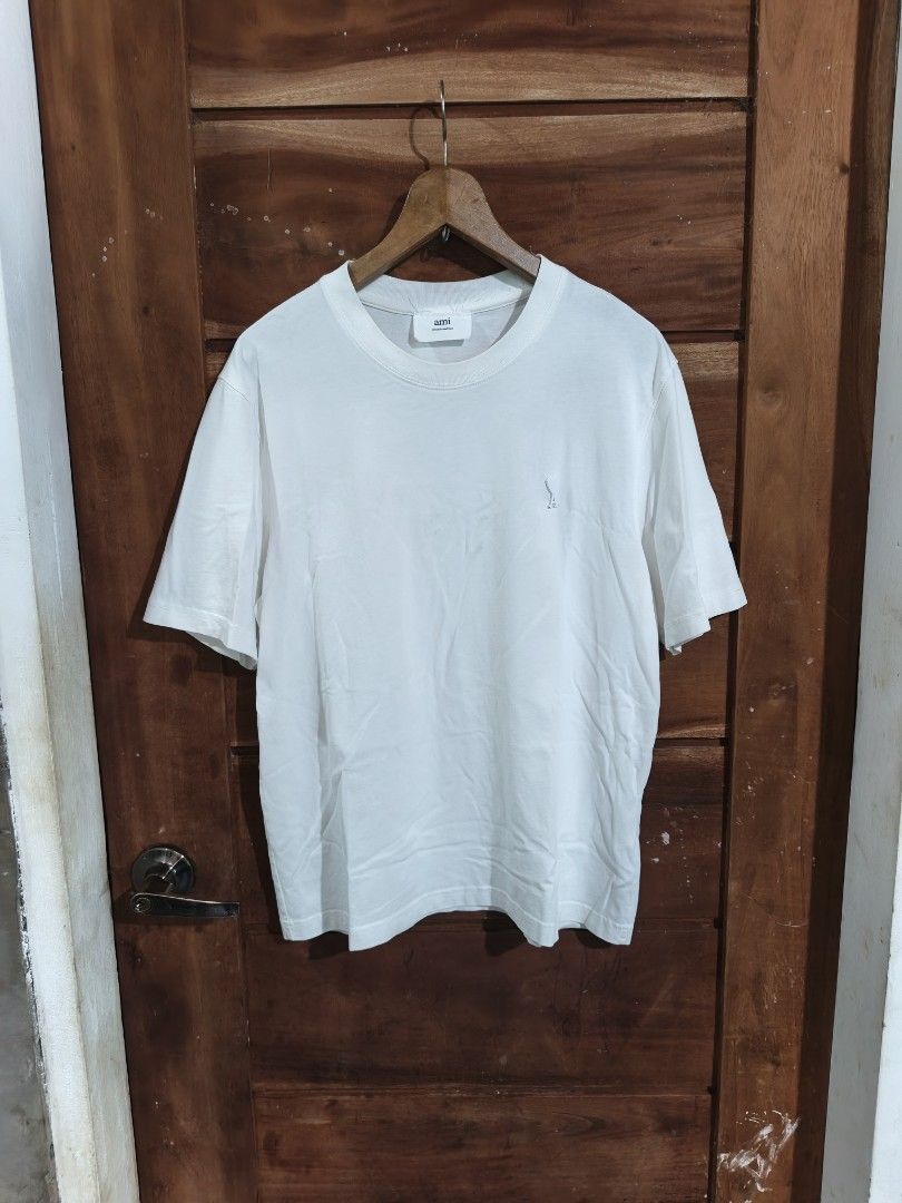 AMI SHIRT (Category: Shirts) located in Tagum. Submitted by danelle_closet1106 (Listing ID 1469788394, Image 1). Description: EXCELLENT SIZE:LARGE WOMEN'S SMALL TO MED MENS NEEDWASH ISSUE: LAST PIC MAY MADUMI.