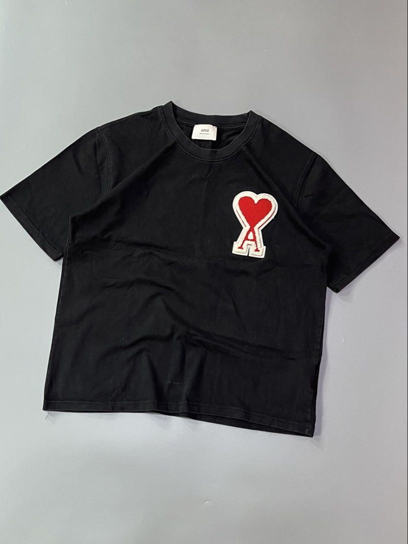 ami shirt (Category: Formal Shirts) located in Compostela. Submitted by source_20 (Listing ID 1469892016, Image 2). Description: AMI SEMI BOG LOGO DIMES 23X28 CR 9/10 NO ISSUE❌.
