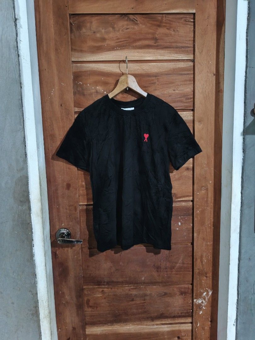 AMI SHIRT FOR MENS (Category: Formal Shirts) located in Tagum. Submitted by danelle_closet1106 (Listing ID 1469788092, Image 1). Description: AS NEW SIZE:SMALL MENS CUT WASHTAG ISSUE ONLY.
