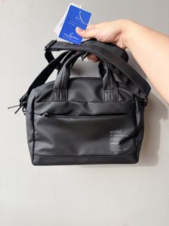 (Category: ) located in . Submitted by intyl_preloved.bags (Listing ID 1469945925, Image 1). Description: .