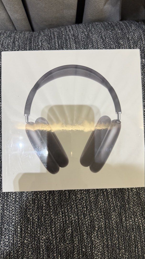 Apple AirPods Max Space Grey (Category: Headphones & Headsets) located in Las Pinas. Submitted by happydragon_07d654 (Listing ID 1469891213, Image 1). Description: - Product: Apple AirPods Max Wireless Over-Ear Headphones - Color: Space Grey - Condition: Brand new, factory sealed in original retail box with plastic wrap intact - Key Features: High-fidelity audio and industry-leading Active Noise Cancellation (ANC) - Packaging: 100% unopened, unto