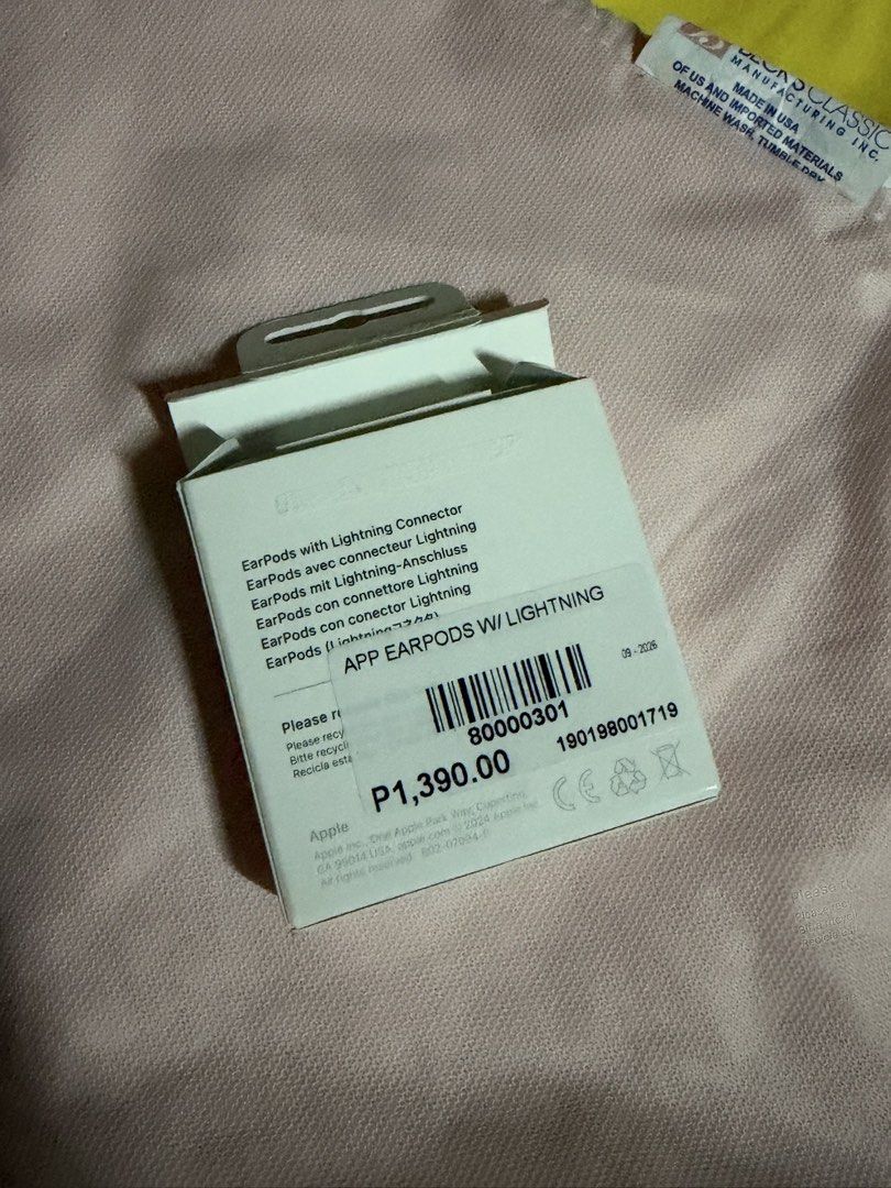 Apple EarPods with Lightning Connector (Category: Earphones) located in General Trias. Submitted by dclutteringstuff (Listing ID 1469902846, Image 1). Description: - 100% Original Apple EarPods with Lightning connector (bought from Digibox) comes with receipt and warranty - Brand new and opened in original retail packaging - Comes with original store barcode sticker attached - Compatible with all iPhone, iPad, and iPod models requiring a Lightnin