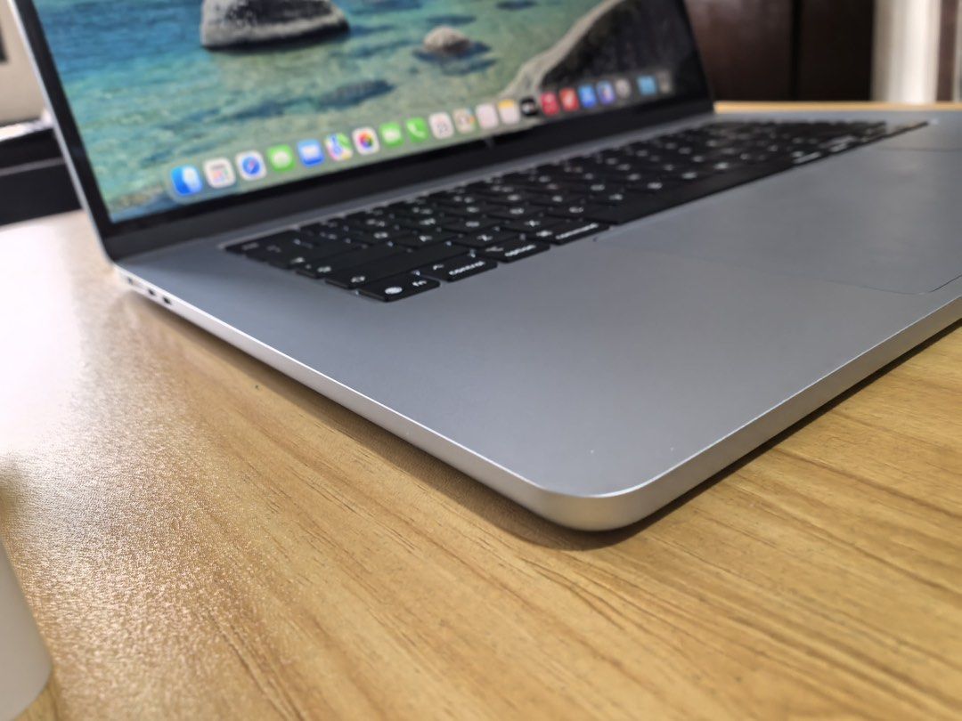 Apple MacBook Air 15-inch M5 (Category: Laptops & Notebooks) located in Manila. Submitted by danganange58383 (Listing ID 1469768974, Image 3). Description: Selling my MacBook Air 15inch M5 16GB RAM /512GB SSD (top-tier) Unit, charger and cord Used-like new. Battery health 100/cycle count 27 only Apple Warranty coverage : August 8, 2027 SRP now 119,490 Selling mine for only 84,990 Open also for swap Pm na lang ng offers..