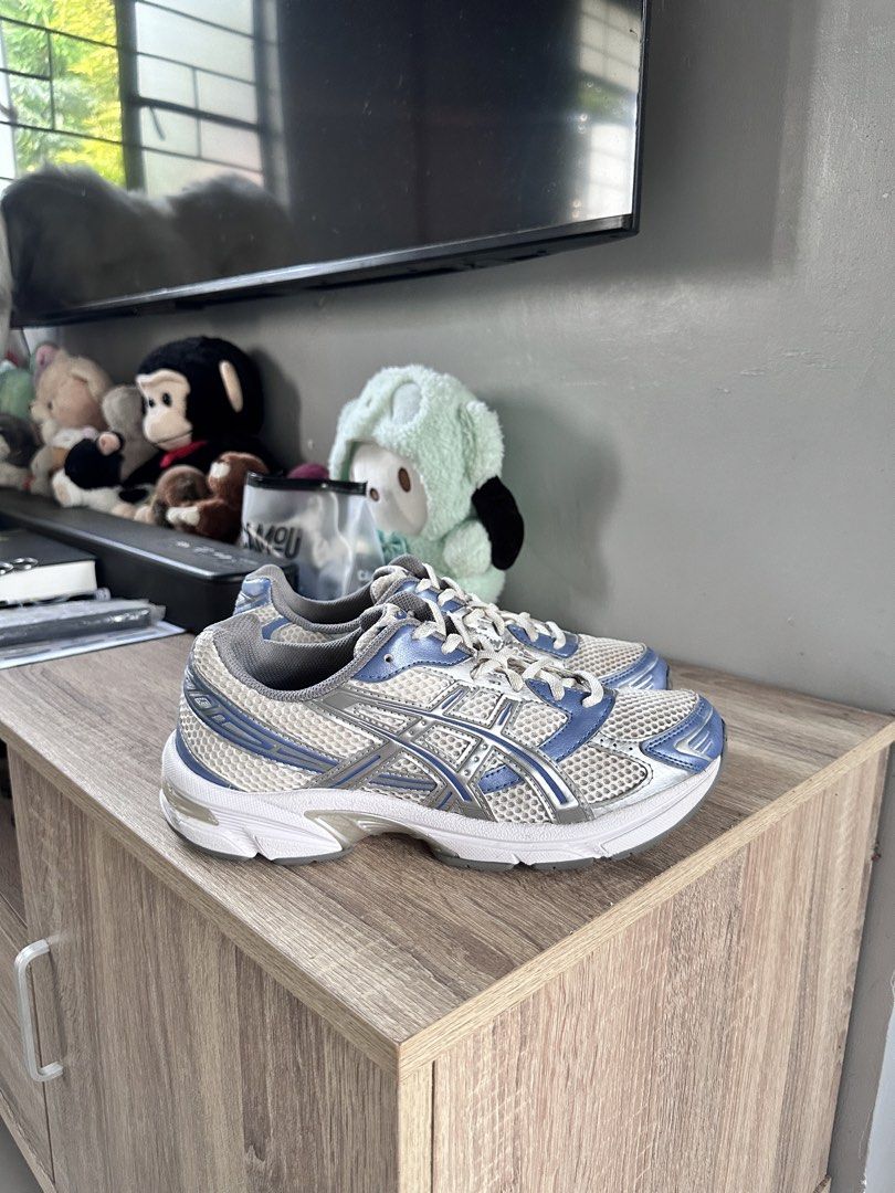 Asics Gel 1130 (Category: Casual Shoes) located in Manila. Submitted by nilodanzcuadra (Listing ID 1469816381, Image 1). Description: Size 7.5 mens 9w Like new condition Loc: north caloocan.