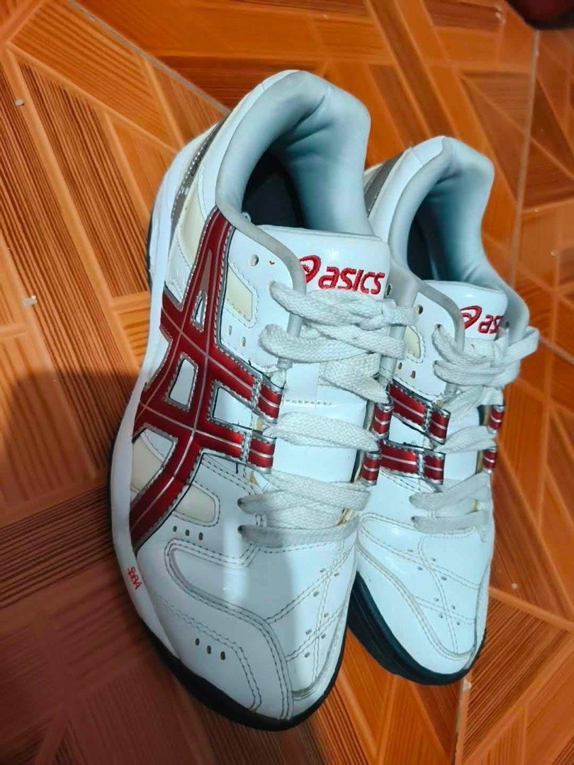 Asics Sports Shoes (Category: Sneakers) located in Alaminos. Submitted by thriftings625 (Listing ID 1469938534, Image 1). Description: Size: 38 No issue Color rate: 9.5/10 Excellent condition No stains, tears, or damage Clean inside & out Sole still in perfect condition.