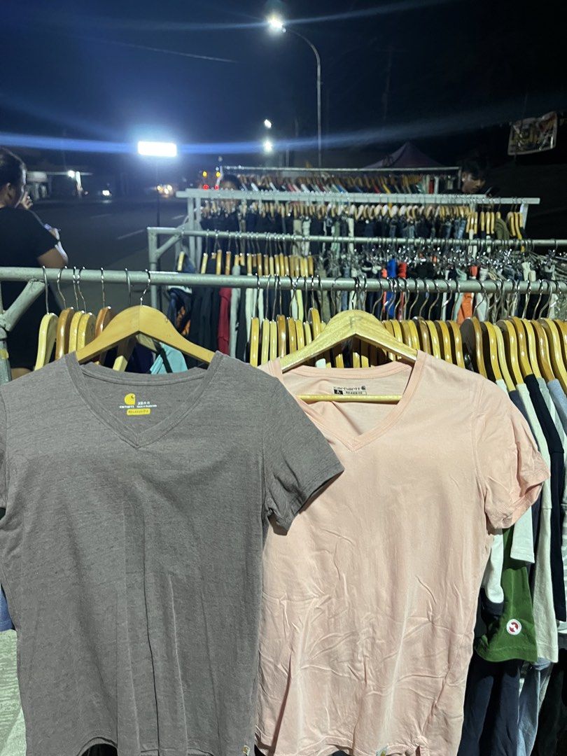 Aspack Carhartt Tshirt for her (Category: Shirts) located in M'Lang. Submitted by thriftholic25 (Listing ID 1469923133, Image 1). Description: Aspack Carhartt Tshirt for her Best fit for small size excellent condition washed already .
