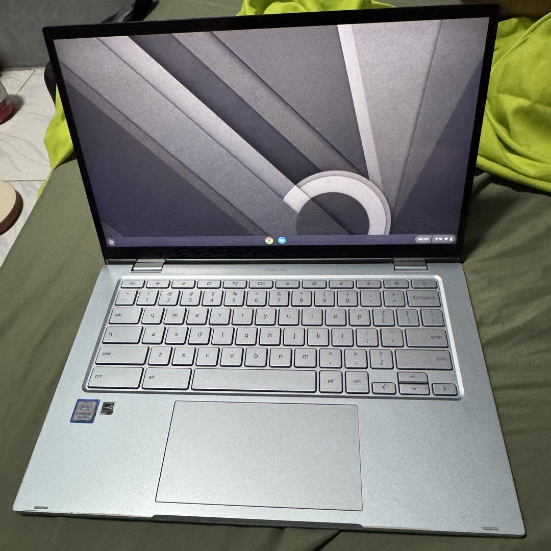 ASUS Chromebook Flip C433T Intel Core m3 8GB RAM (Category: Laptops & Notebooks) located in Cebu City. Submitted by gilejehhk (Listing ID 1469938172, Image 2). Description: - Model: ASUS Chromebook Flip C433T (Silver) - Processor: Intel Core m3-8100Y - Memory: 8GB RAM - OS: ChromeOS - Condition: Normal wear on body; touchscreen works perfectly in tablet mode - Inclusions: Original ASUS charger.