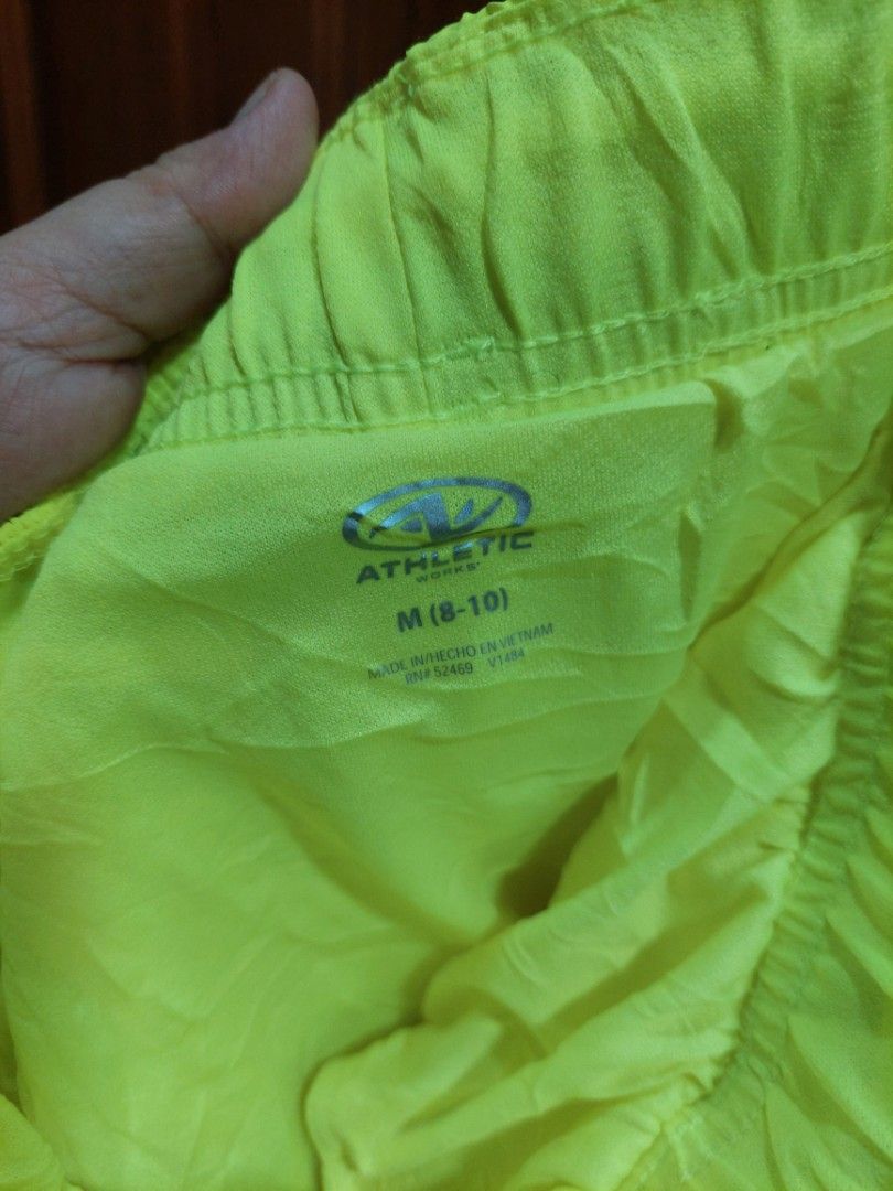 ATHLETIC WORKS NEON YELLOW RUNNING SHORTS (Category: Activewear) located in San Pedro. Submitted by cyanide.slug.cat (Listing ID 1469863952, Image 2). Description: bnwot medium 30-34" waist 11" length.