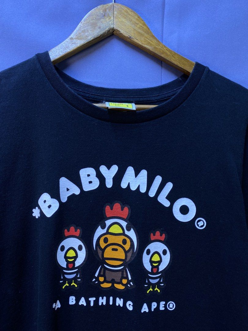 AUTHENTIC BAPE “BABY MILO ROOSTER” (Category: Shirts) located in Makati City. Submitted by drip.poww (Listing ID 1469826913, Image 3). Description: - Authentic Bape - Color: Black - Size: Small - Dimes: 20x26 - Authentic - Excellent condition - Need wash, fresh from bale - Material: 100% Cotton Please don’t expect too much—these are thrifted (ukay) items. 😊 !!STILL NEGOTIABLE!!.