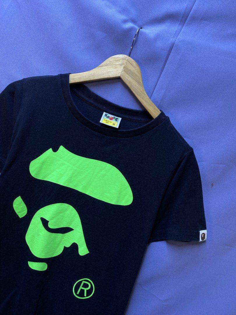 AUTHENTIC BAPE “BIG APE HEAD” (Category: Shirts) located in Makati City. Submitted by drip.poww (Listing ID 1469822256, Image 2). Description: - Authentic Bape - Color: black - Size: XSmall - Dimes: 19x23 - Authentic - Excellent condition - Need wash, fresh from bale - Material: 100% Cotton Please don’t expect too much—these are thrifted (ukay) items. 😊 !!STILL NEGOTIABLE!!.