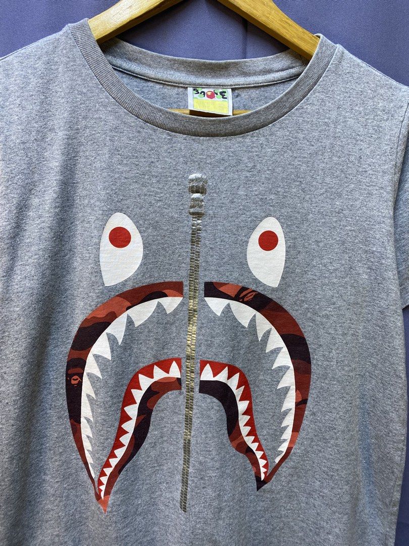 AUTHENTIC BAPE SHARK TEE (Category: Tshirts & Polo Shirts ) located in Makati City. Submitted by drip.poww (Listing ID 1469825523, Image 3). Description: - Authentic Bape - Color: Gray - Size: Xs - Dimes: 19x23 - Authentic - Excellent condition - Need wash, fresh from bale - Material: 100% Cotton Please don’t expect too much—these are thrifted (ukay) items. 😊 !!STILL NEGOTIABLE!!.