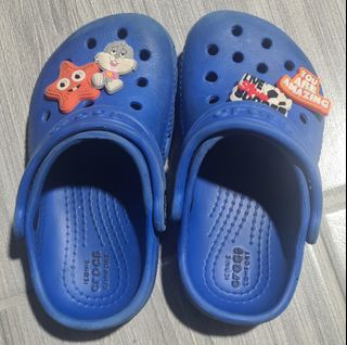 (Category: ) located in . Submitted by reloved.closet26 (Listing ID 1469807450, Image 1). Description: .