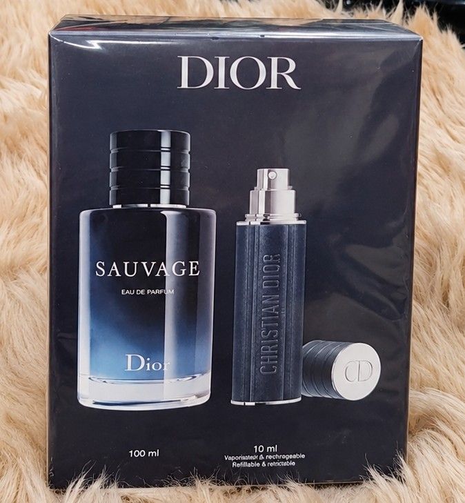 Authentic Christian Dior Sauvage Gift Set (Category: Fragrance & Deodorants) located in La Trinidad. Submitted by designerluxeshop (Listing ID 1469832885, Image 1). Description: Brand-new Christian Dior Sauvage gift set with paperbag, 💯% original, in excellent condition, free shipping, message me if interested, delivery is ready, onhand.