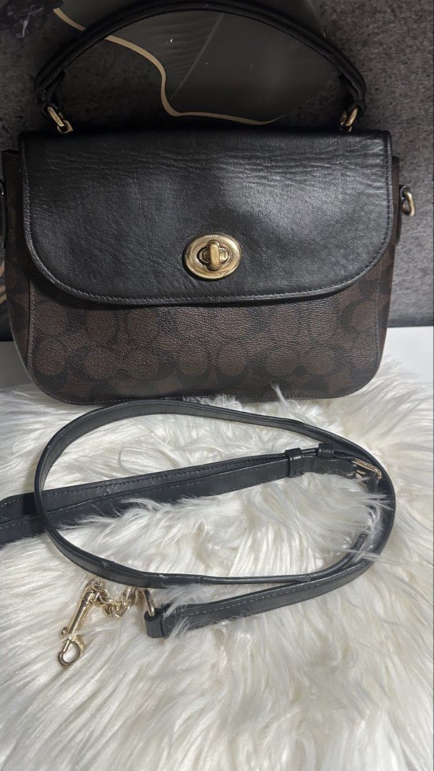 Authentic coach marlie top handle satchel (Category: Cross-body Bags) located in Caloocan City. Submitted by trebdy01 (Listing ID 1469824594, Image 2). Description: .