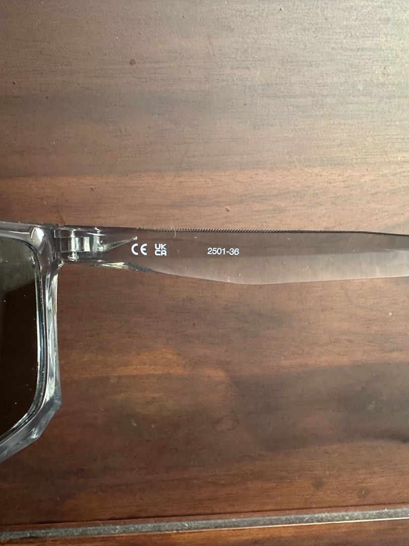 Authentic Nike Sunglasses (Category: Sunglasses & Eyewear) located in Quezon City. Submitted by nej_20 (Listing ID 1469766640, Image 2). Description: Original Sunglasses 💯 Brandnew 💯 Fixed Price ‼️ It comes in a ziplock bag with a leaflet included. What you see is what you get. 📍 Quezon City.
