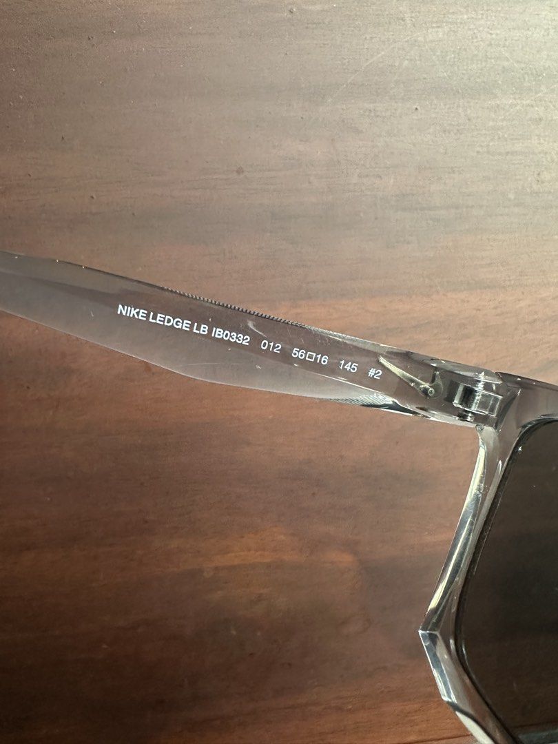 Authentic Nike Sunglasses (Category: Sunglasses & Eyewear) located in Quezon City. Submitted by nej_20 (Listing ID 1469766640, Image 3). Description: Original Sunglasses 💯 Brandnew 💯 Fixed Price ‼️ It comes in a ziplock bag with a leaflet included. What you see is what you get. 📍 Quezon City.