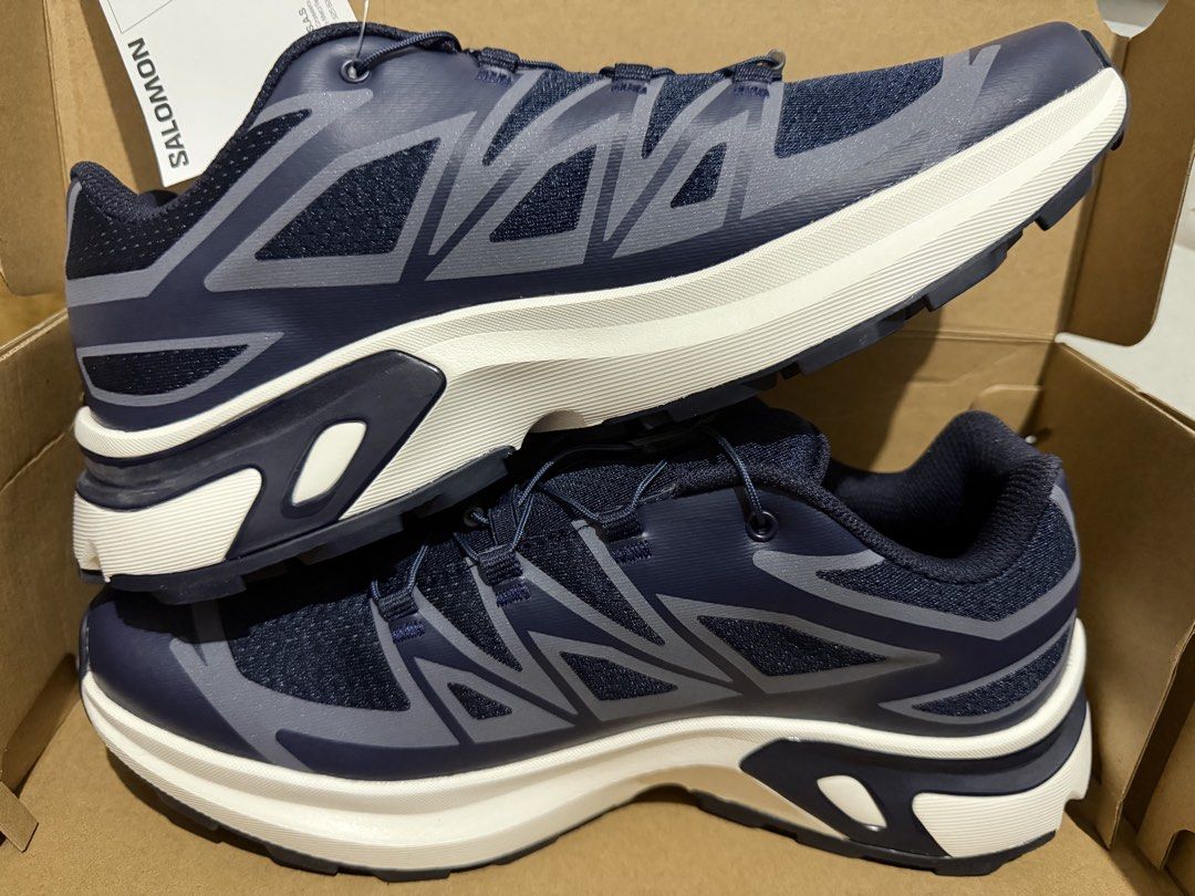 Authentic Original Salomon XT-EVR M MARITIME BLUE WHITE (Category: Sneakers) located in Manila. Submitted by niemaedc (Listing ID 1469819911, Image 1). Description: - Brand new with original tags and box - Color: Navy blue with white midsoles - Convenient Quicklace system with toggle adjustment - Breathable mesh upper with durable synthetic overlays - Padded collar and tongue for all-day comfort Bought from LIVE AUCTION of FLIP Brand New, Authent