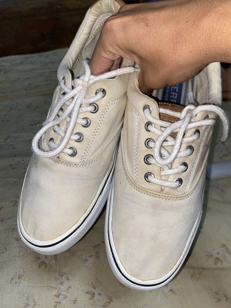 Authentic Sperry Shoes (Category: Casual Shoes) located in Lantapan. Submitted by thriftsylz (Listing ID 1469851056, Image 3). Description: •Freshly Thrifted thats why its dirty (Washable) •No heel Drag❌ •Size 8.5m On tag .
