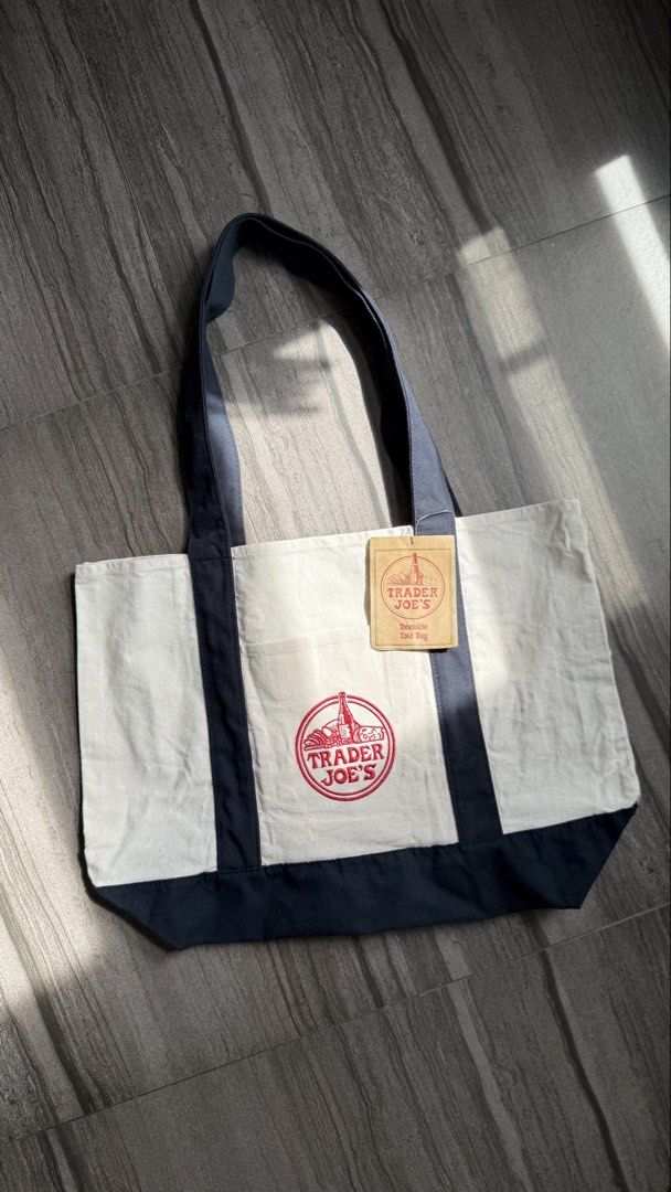 Authentic Trader Joe’s Large Tote Bag (Category: Tote Bags) located in Manila. Submitted by nic_declutters (Listing ID 1469770318, Image 1). Description: .