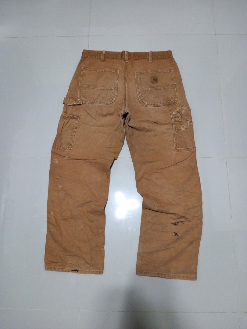 B11 - BRN Carhartt Carpenter pants (Category: Jeans) located in Manila. Submitted by _t20hrift (Listing ID 1469761548, Image 2). Description: Workwear Pants Sa makaka appreciate lng ng Pants.
