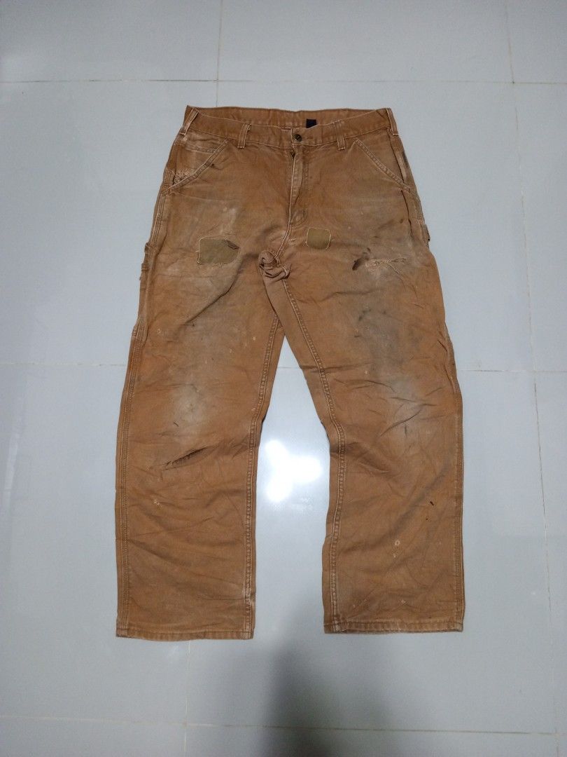 B11 - BRN Carhartt Carpenter pants (Category: Jeans) located in Manila. Submitted by _t20hrift (Listing ID 1469761548, Image 1). Description: Workwear Pants Sa makaka appreciate lng ng Pants.