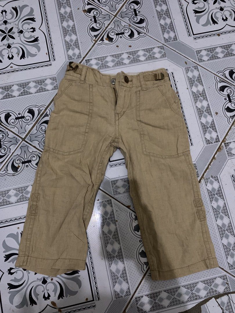 Baby Gap Pants (Category: Babies & Kids Fashion) located in Manila. Submitted by eya_999 (Listing ID 1469810908, Image 1). Description: .
