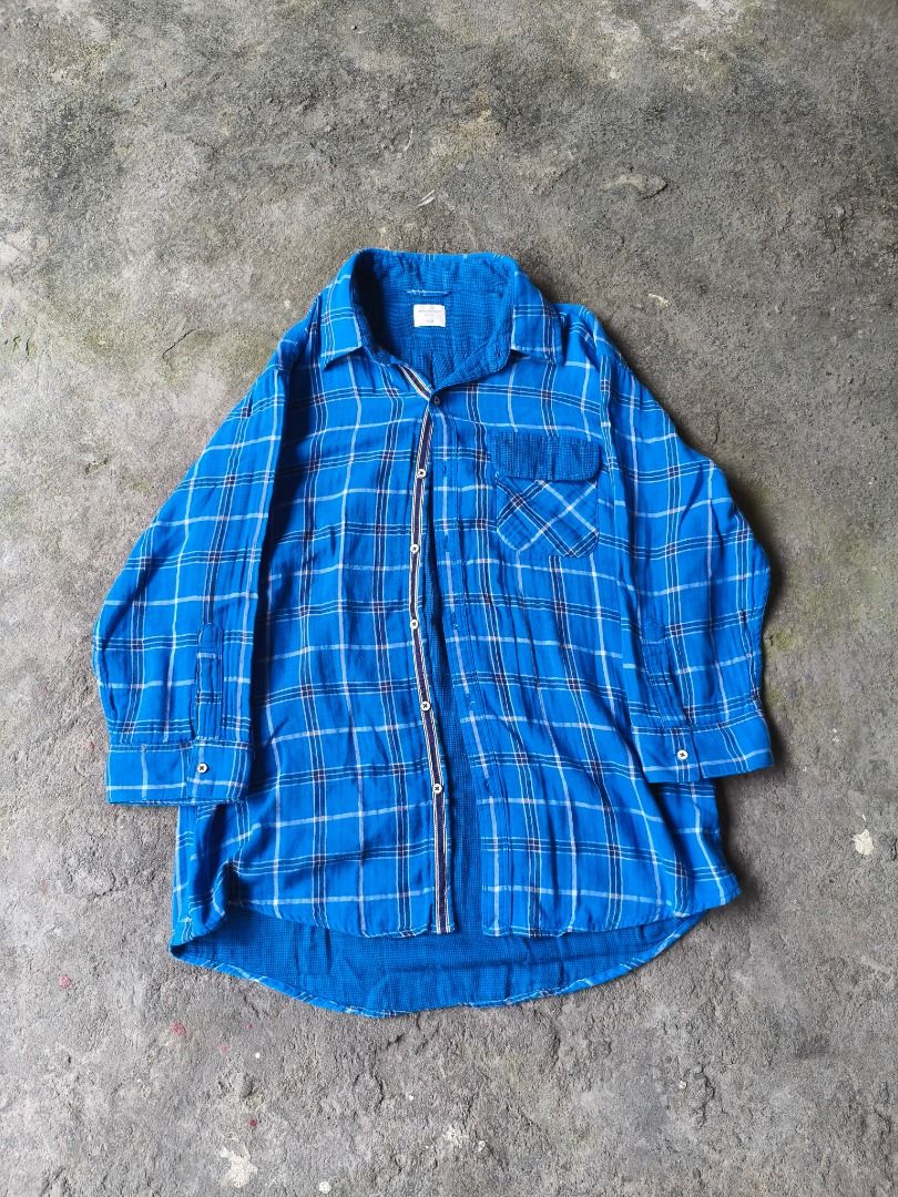 Back Number Plaid Button-down Long-sleeve Shirt (Category: Tshirts & Polo Shirts ) located in Cavite. Submitted by benta.ni.jm (Listing ID 1469894829, Image 1). Description: Size: L Dimensions: 21 x 29.5 Condition: 9/10 Color Rate: 9/10 Issue: 📩📩📩.