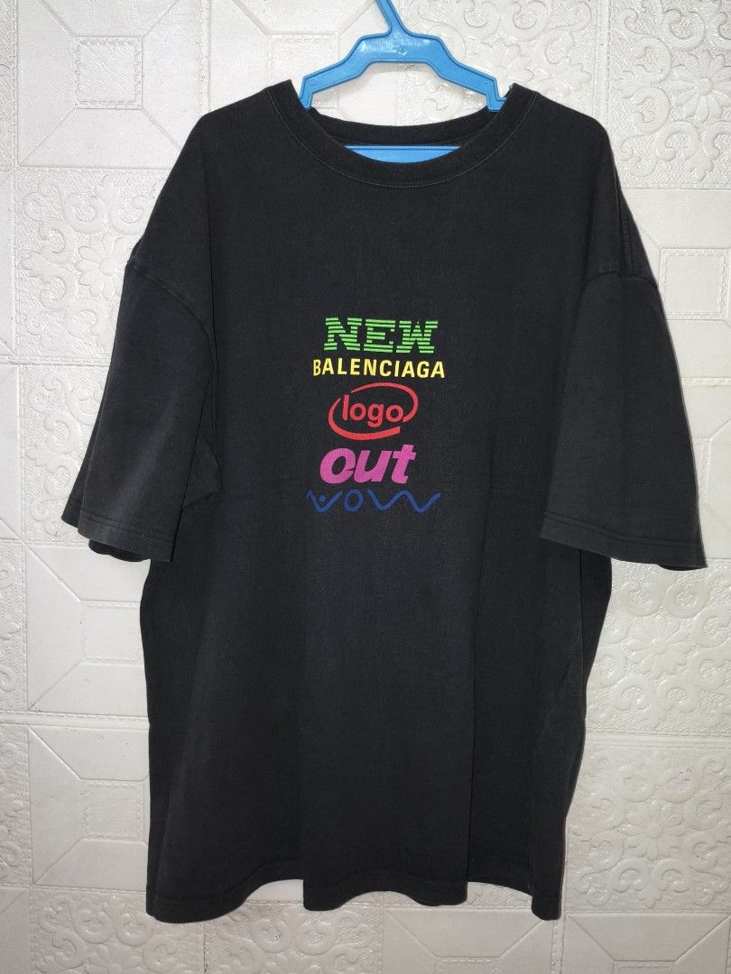 Balenciaga New Logo Out Now (Category: Tshirts & Polo Shirts ) located in Cebu City. Submitted by south_thrift (Listing ID 1469835659, Image 1). Description: 23.5" X 29" Dimensions.