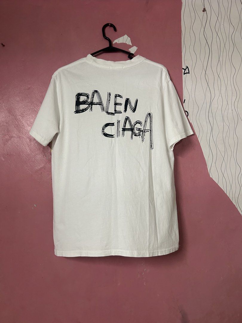 BALENCIAGA PARIS WHITE TEE (Category: Tshirts & Polo Shirts ) located in Dasmarinas. Submitted by dnnr3rdyyyyy (Listing ID 1469821842, Image 2). Description: .