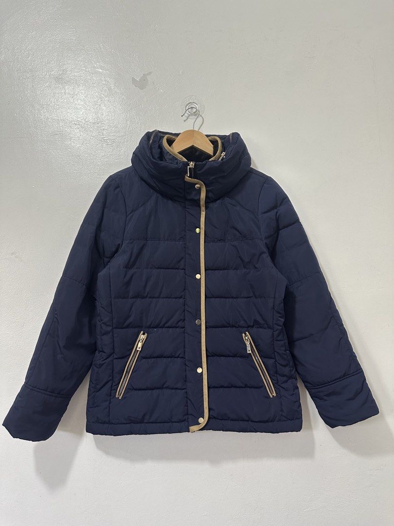 Baleno Down Puffer Jacket Women XL (Category: Coats, Jackets and Outerwear) located in Balanga. Submitted by winterlab_ph (Listing ID 1469838555, Image 2). Description: C087 W 19 L 25.5 Sh 14.5 Sl 23.5.