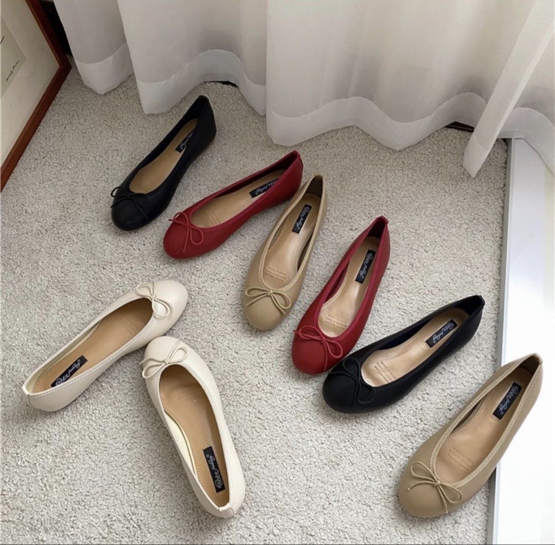 ballet shoes (Category: Flats & Sandals) located in Manila. Submitted by celestegawat4 (Listing ID 1469796583, Image 1). Description: size : 35 available in red, black & cream colorways.