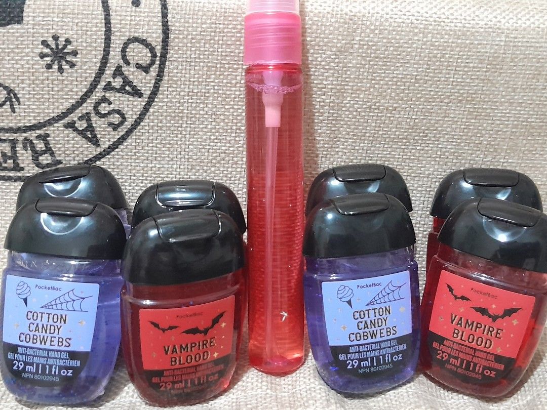 Bath & Body Works Pocketbac and 30ml handsoap (Category: Sanitary Hygiene) located in Makati City. Submitted by mylynmylyn (Listing ID 1469855547, Image 1). Description: original brandnew pocketbac 29ml handsoap spray 30ml refill area-Palanan Makati.
