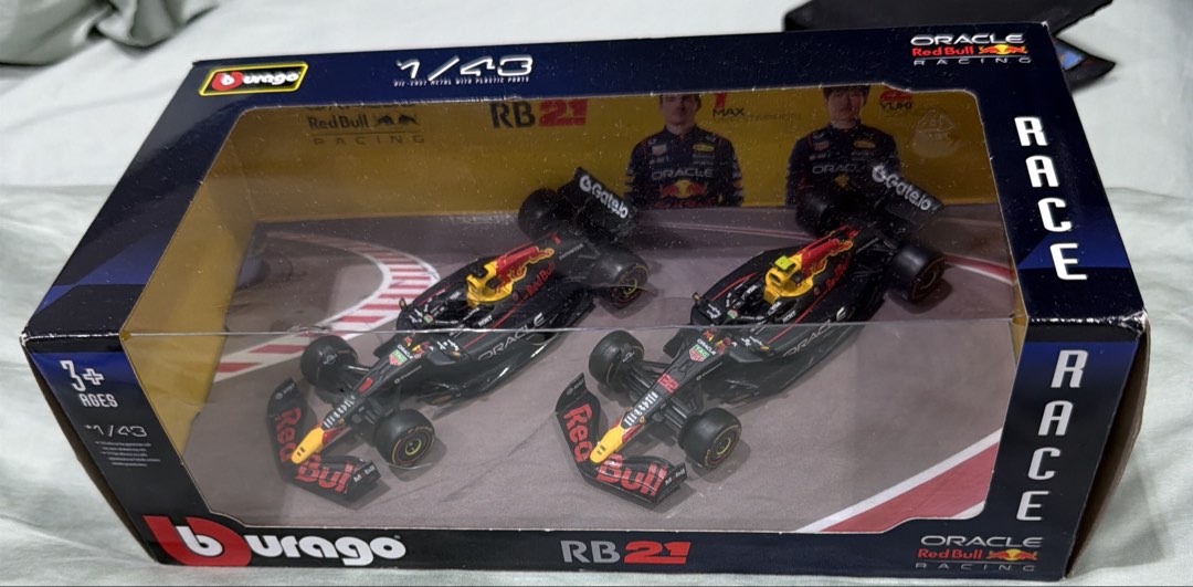 Bburago 1/43 Oracle Red Bull Racing RB21 Dual Set, Toys & Collectibles ...