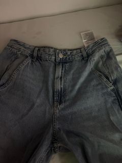 (Category: ) located in . Submitted by risksses (Listing ID 1469866239, Image 1). Description: .