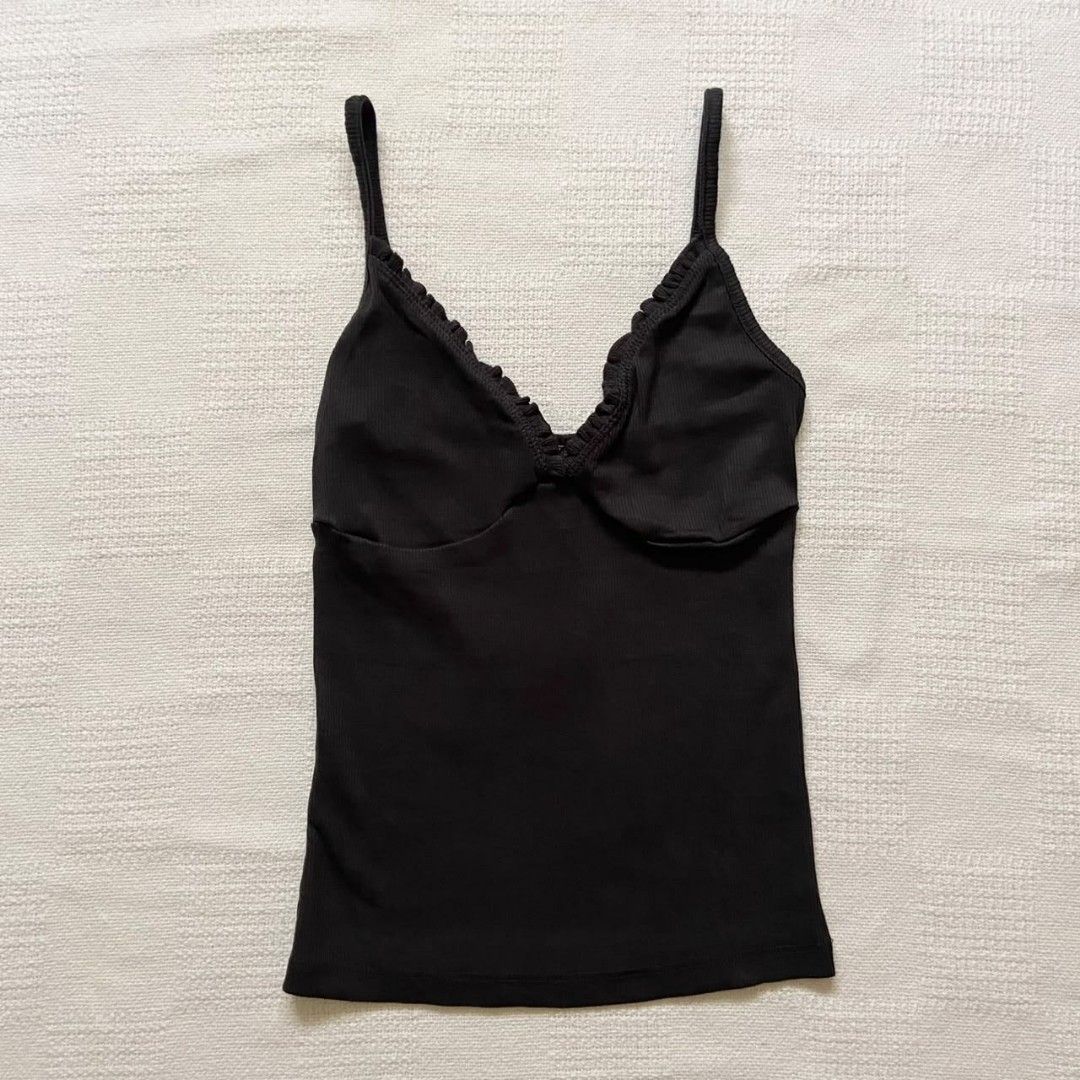 Bershka charcoal bustier top (Category: Sleeveless) located in Rizal. Submitted by urkoala (Listing ID 1469882525, Image 1). Description: fits xs to m.