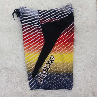 (Category: ) located in . Submitted by thrift_wiseph (Listing ID 1469856161, Image 1). Description: .