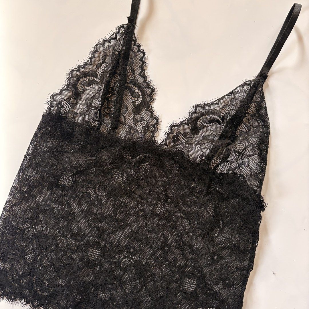 Black bustier lace sheer Top (Category: Sleeveless) located in Quezon City. Submitted by kaelian_couture (Listing ID 1469863546, Image 2). Description: Cut tag.