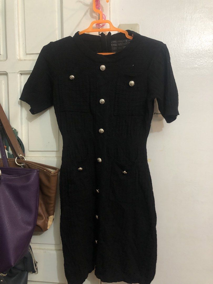 Black Dress (Category: Dresses) located in Los Banos. Submitted by meyandra_198 (Listing ID 1469878607, Image 1). Description: .