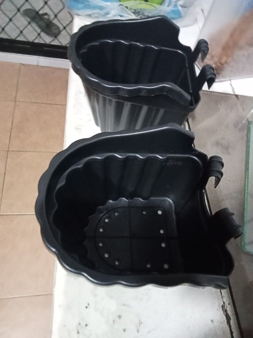 Black Plastic Hanging Pots (Category: Pots & Planters) located in Cebu City. Submitted by cleverwind.221754 (Listing ID 1469934829, Image 3). Description: Selling black plastic hanging pots, 1 set for 48 pieces for P 500. Never been used. For pick-up or delivery. Buyer will pay for shipping fees if for delivery. Location: Near San Carlos South Campus, CTS/CCMC. Check out also our other items: https://garage-sale.pages.dev.