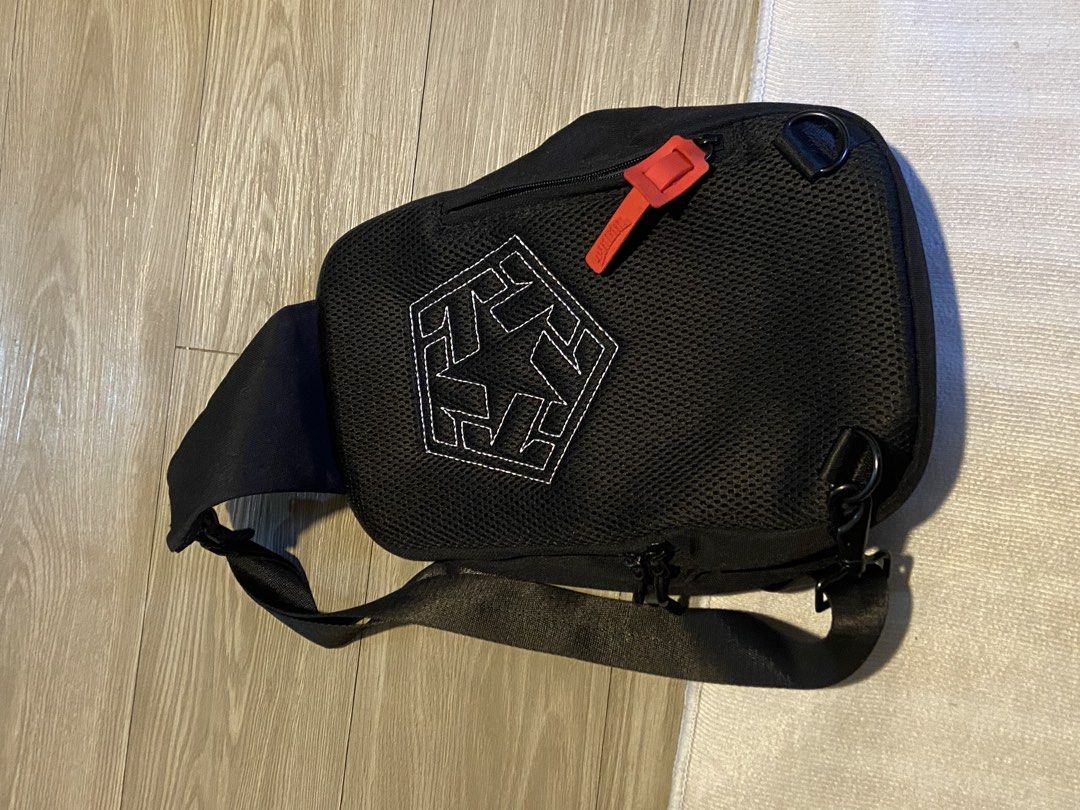 Black Tribal Cross Body Bag (Category: Belt bags, Clutches and Pouches) located in Manila. Submitted by j.closet_ (Listing ID 1469848858, Image 3). Description: Never been used. A gift kaso 'di ko aesthetic. Slightly negotiable.